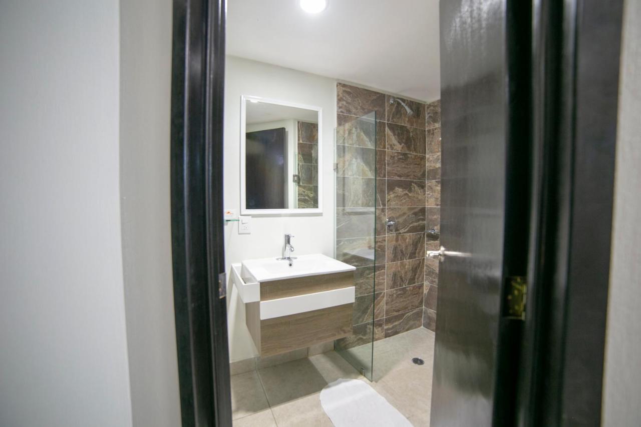 Hotel Rs Suites Тустла-Ґутьєррес Екстер'єр фото